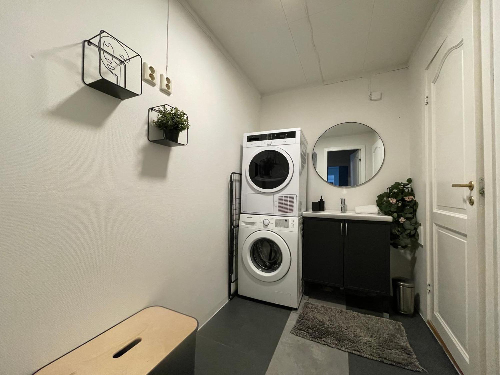 Apartment The House Of 14 -central, Sauna And Airport Shuttle *